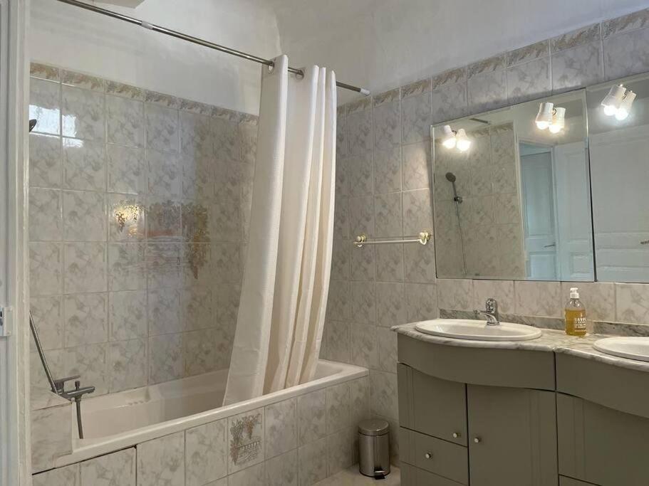 Jolie Maison De * Apt